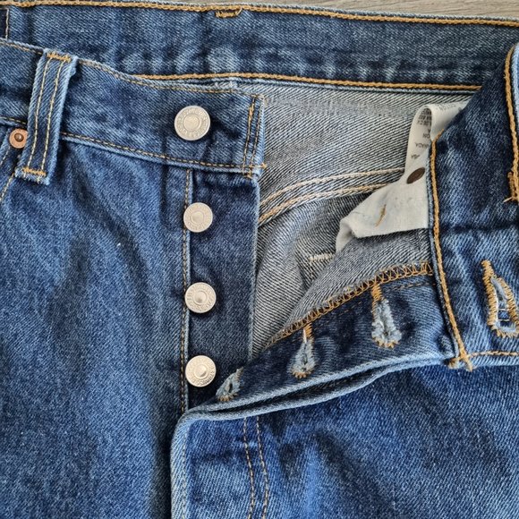 Levi's 501 Straight Fit Med Wash Fly Button Jeans - Picture 3 of 15